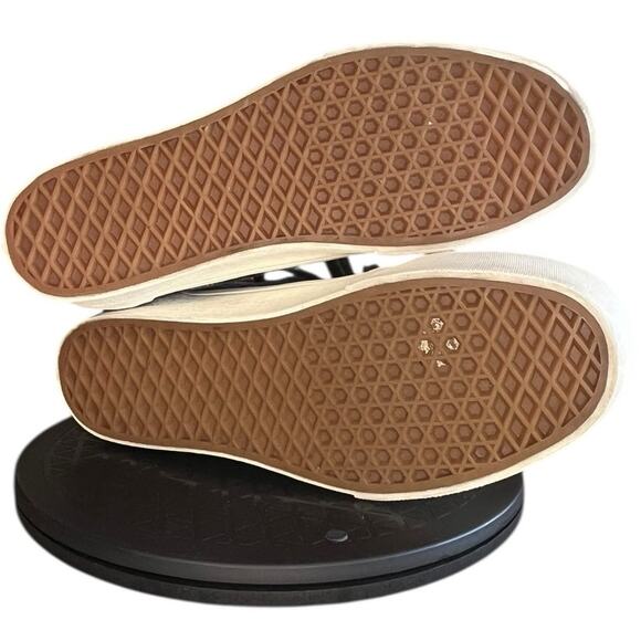 ***SOLD*** VANS Old Skool VN0A7Q5MBLK Canvas Floral Athletic Sneaker Size 9 - Picture 5 of 6